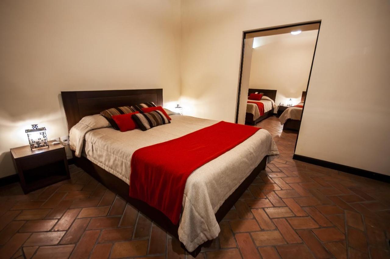Hotel Naira Ла Пас Екстериор снимка