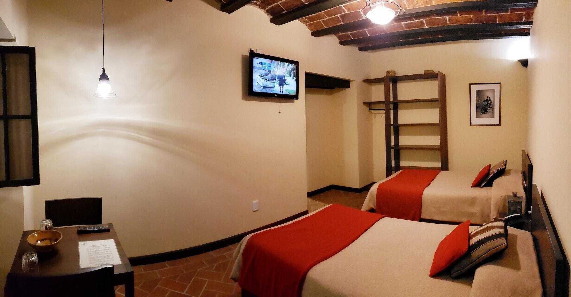 Hotel Naira Ла Пас Екстериор снимка